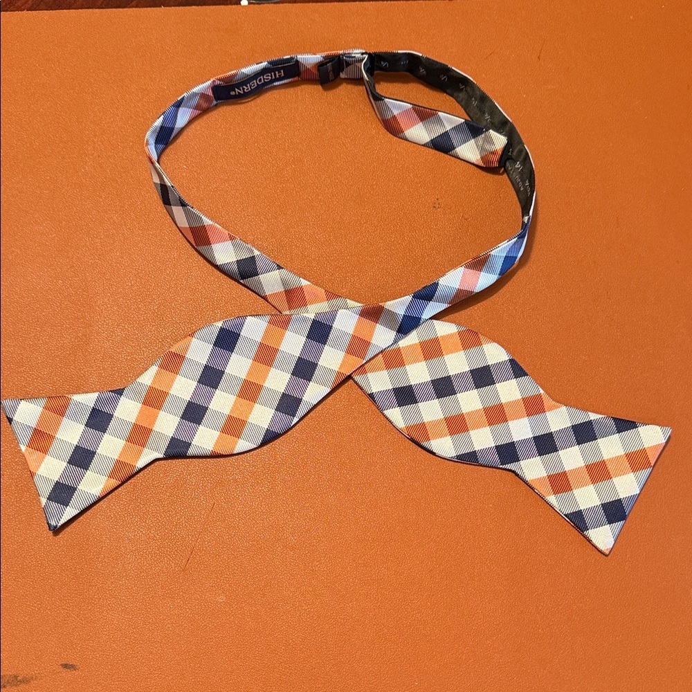 Hisdern Self-Tie Bow Tie